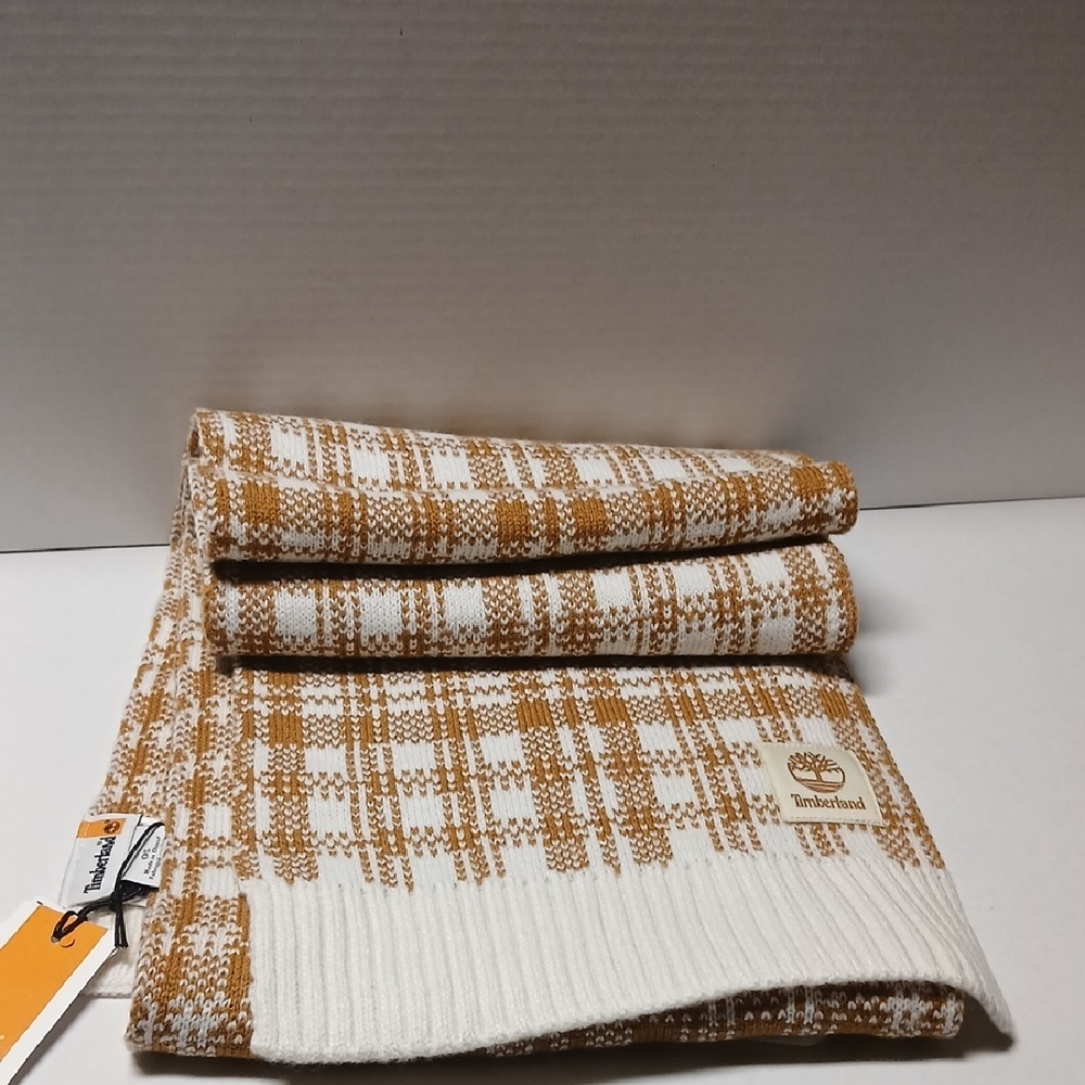Timberland Women Tan White Plaid Scarf NWT